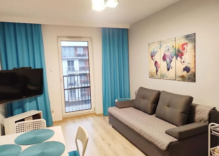 Apartament Kapitalny przy porcie w Kołobrzegu z rowerownią i placem zabaw